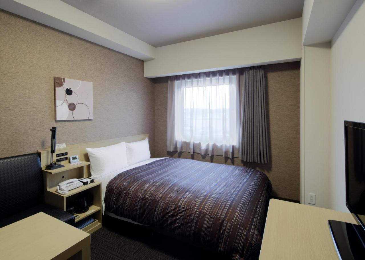 Hotel Route-Inn Cucsiura Kültér fotó